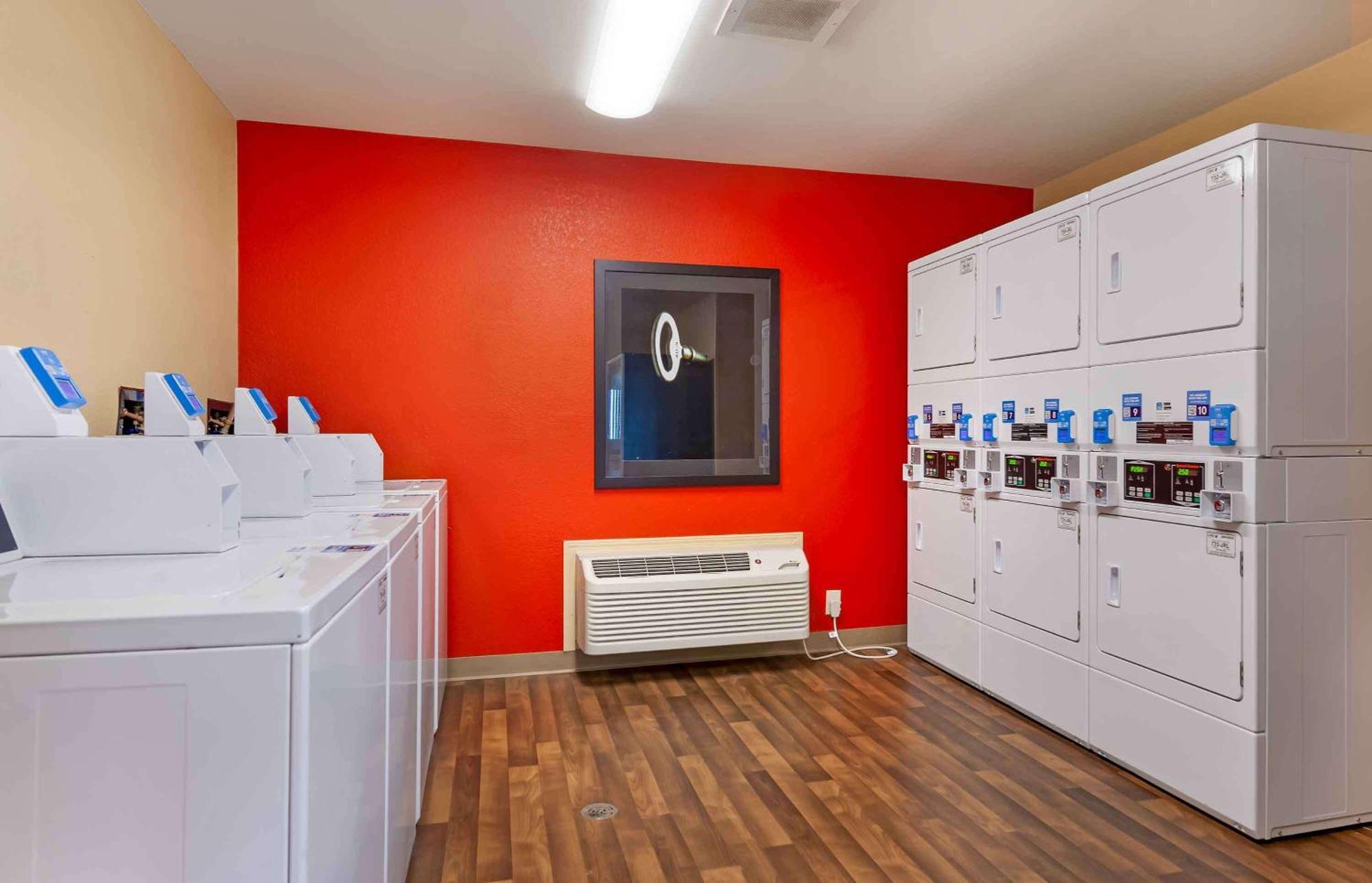 Extended Stay America Suites - Madison - Junction Court Middleton Exteriér fotografie
