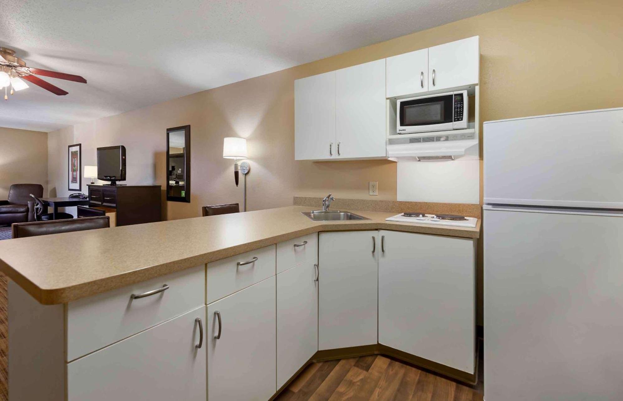 Extended Stay America Suites - Madison - Junction Court Middleton Exteriér fotografie
